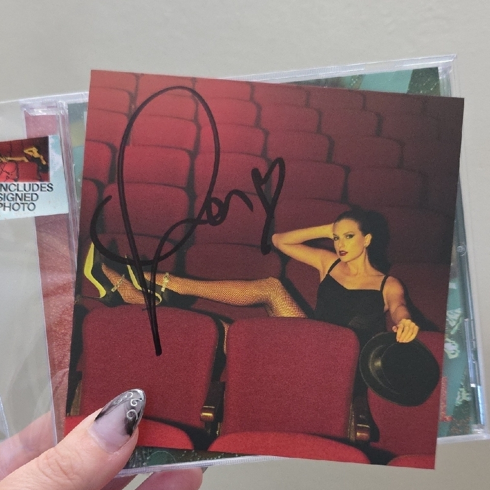 Detached Heart Taylor Swift Signed Autographed CD #4